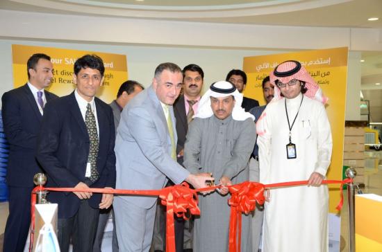  بعض مدراء البنك في لولو هايبرماركت