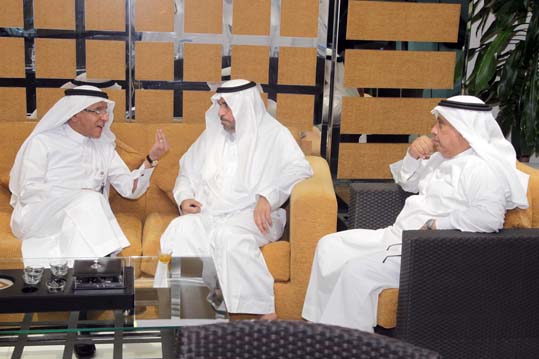 إنسان الجمعية الخيرية لرعاية الأيتام